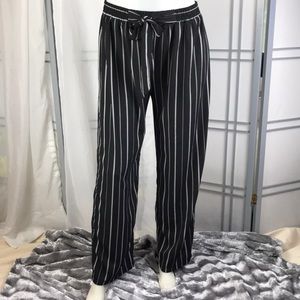 Breeze Ever | Striped B&W Lightweight Flowy Wide Leg Pants | XL